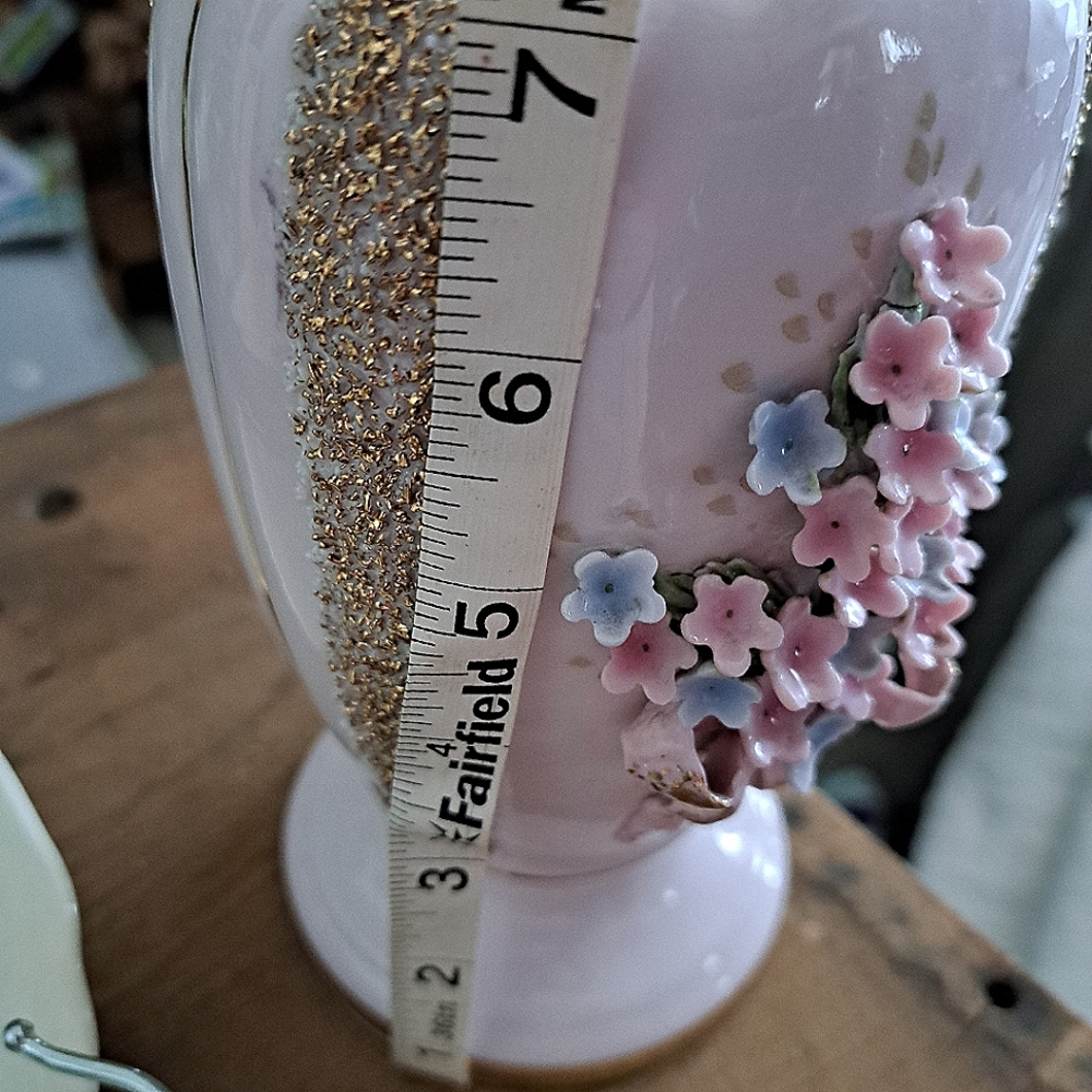 Vintage Lefton Vase.